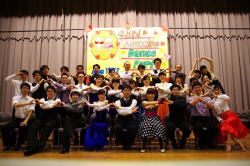 2015�N�o�����^�C���p�[�e�B�[�ʐ^